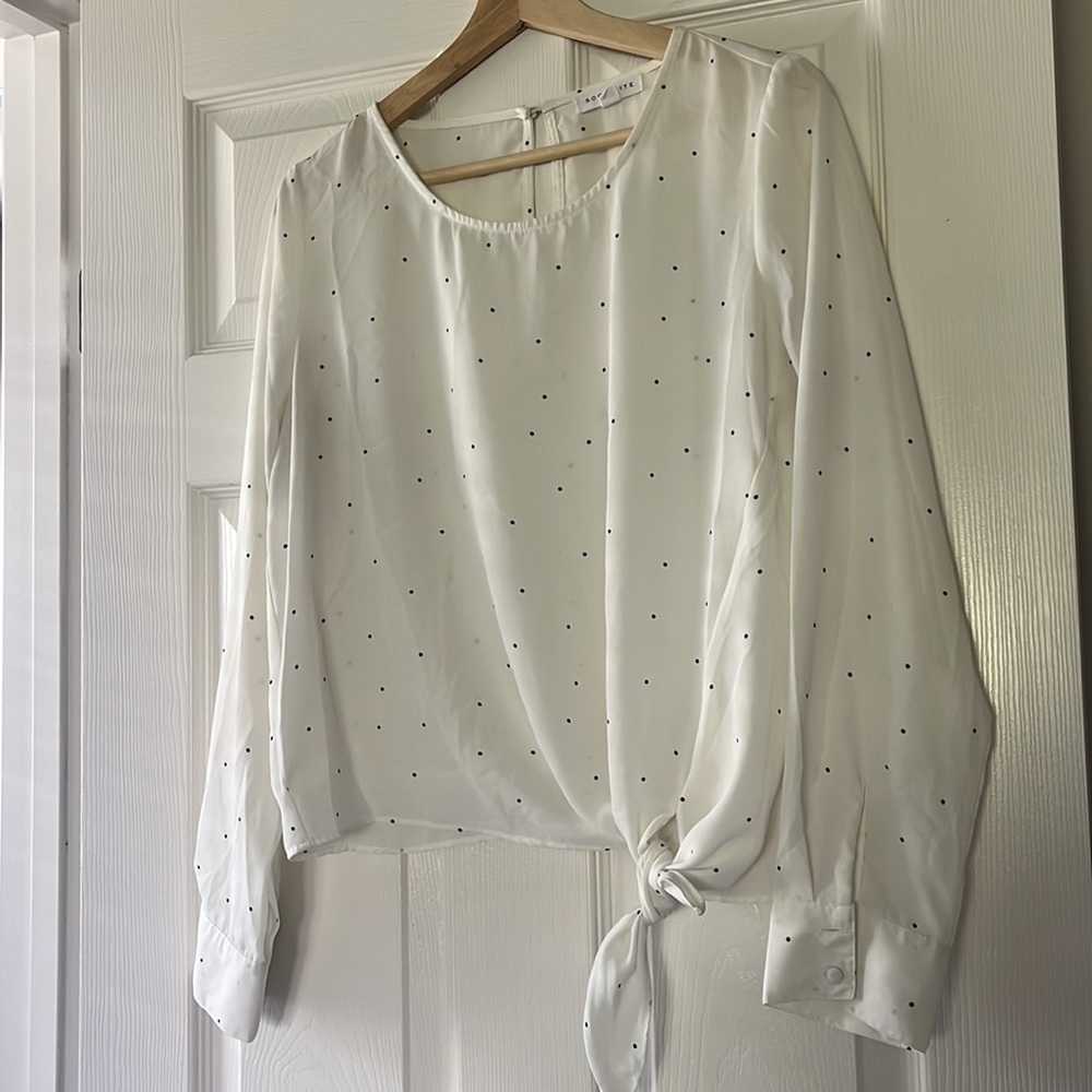 Socialite sheer blouse NWOT
